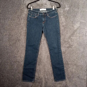 Abercrombie & Fitch Dark wash skinny leg jeans size 28 women's